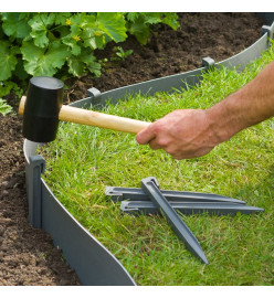 Nature Ensemble de bordure de jardin avec pointes gris